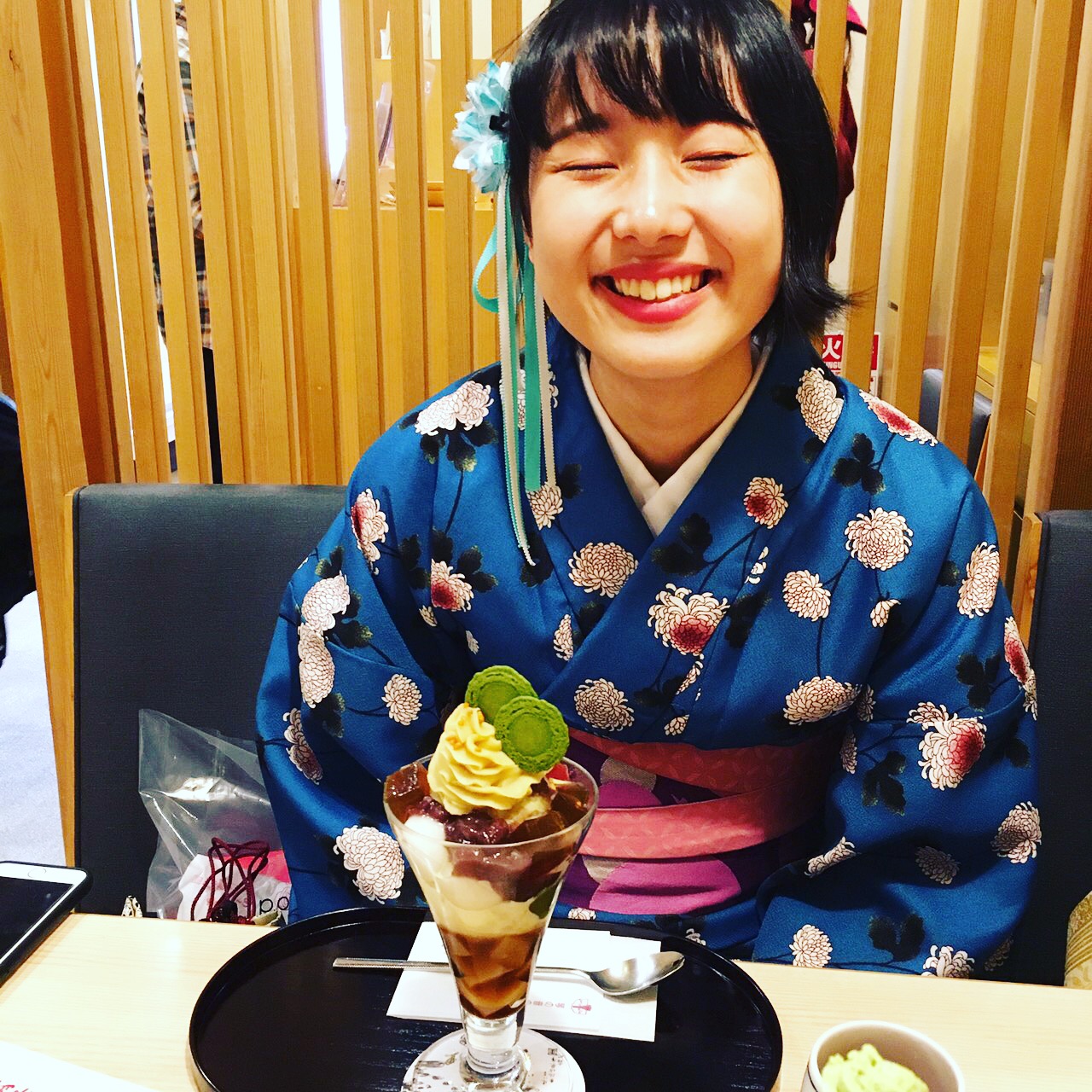 着物で和スイーツ(^_-)-☆