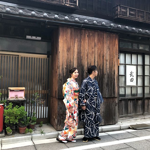 【カップルにオススメ】かわいい着物を着た彼女と浅草デートをしませんか？学割もあります