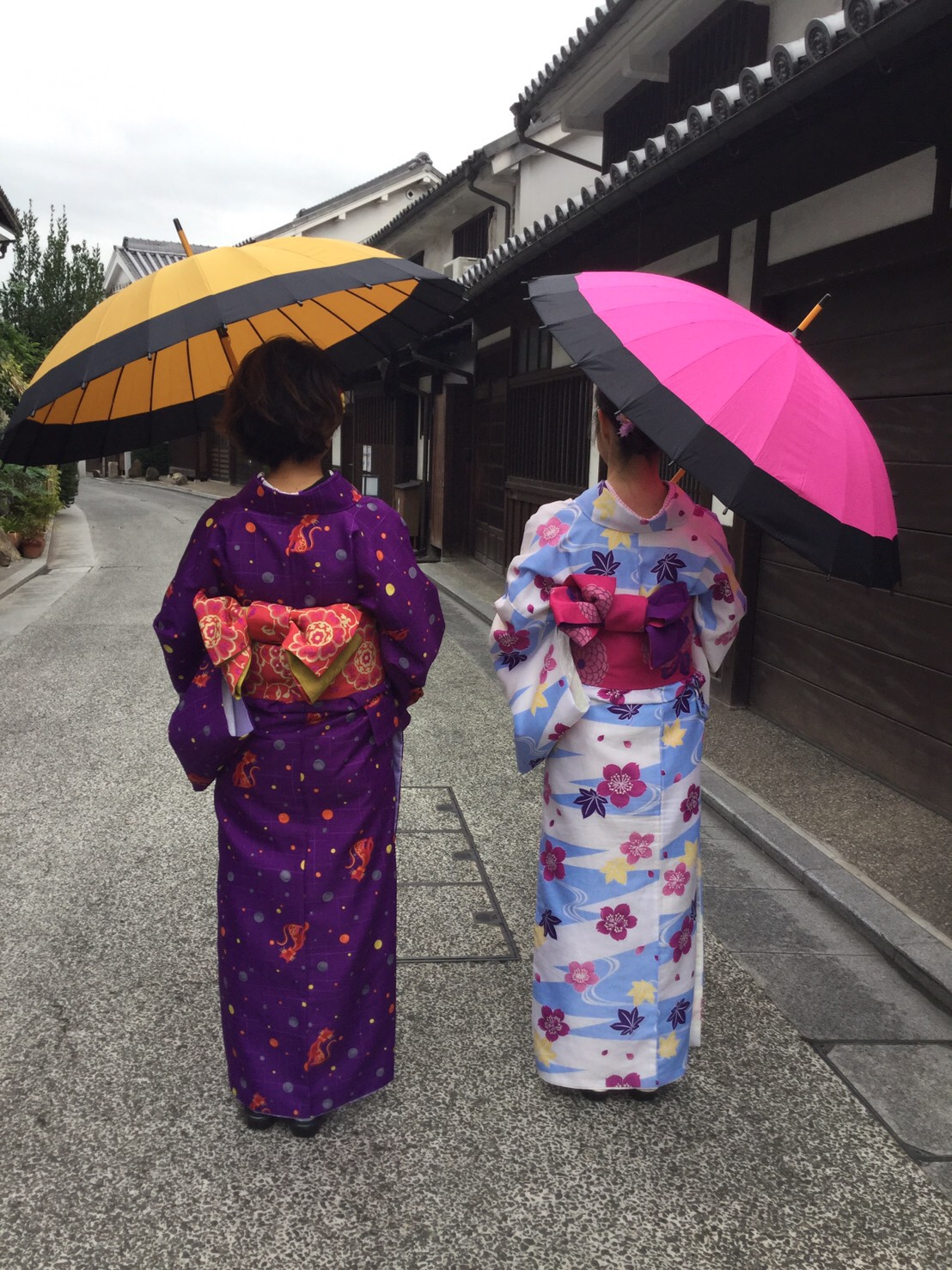 雨の美観地区。