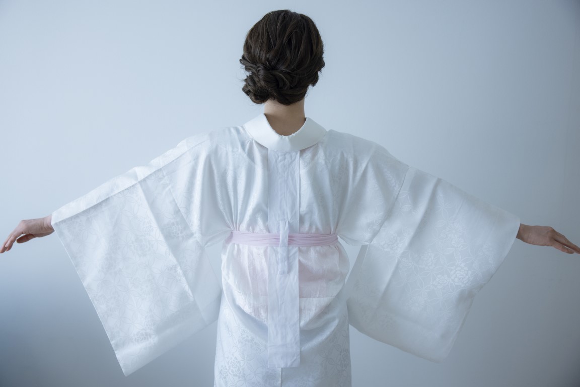 着物のインナーの役割・種類とは？防寒対策や下着などの注意点