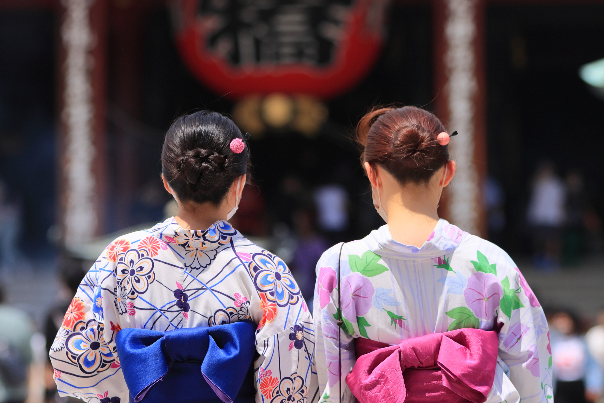 浅草は何時から行くのがいい？着物で友達と思いっきり観光を楽しむ秘訣