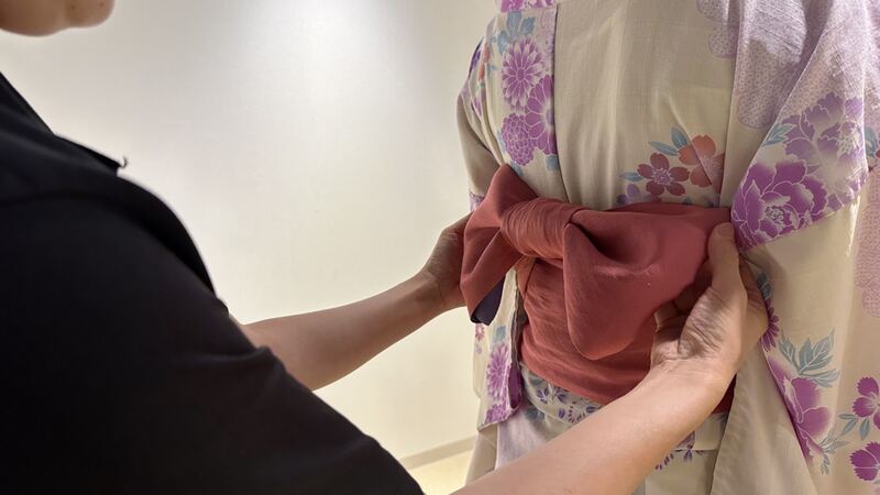 穿衣服的样子